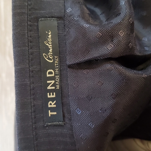 Black Corneliani Trend Blazer - Picture 5 of 7